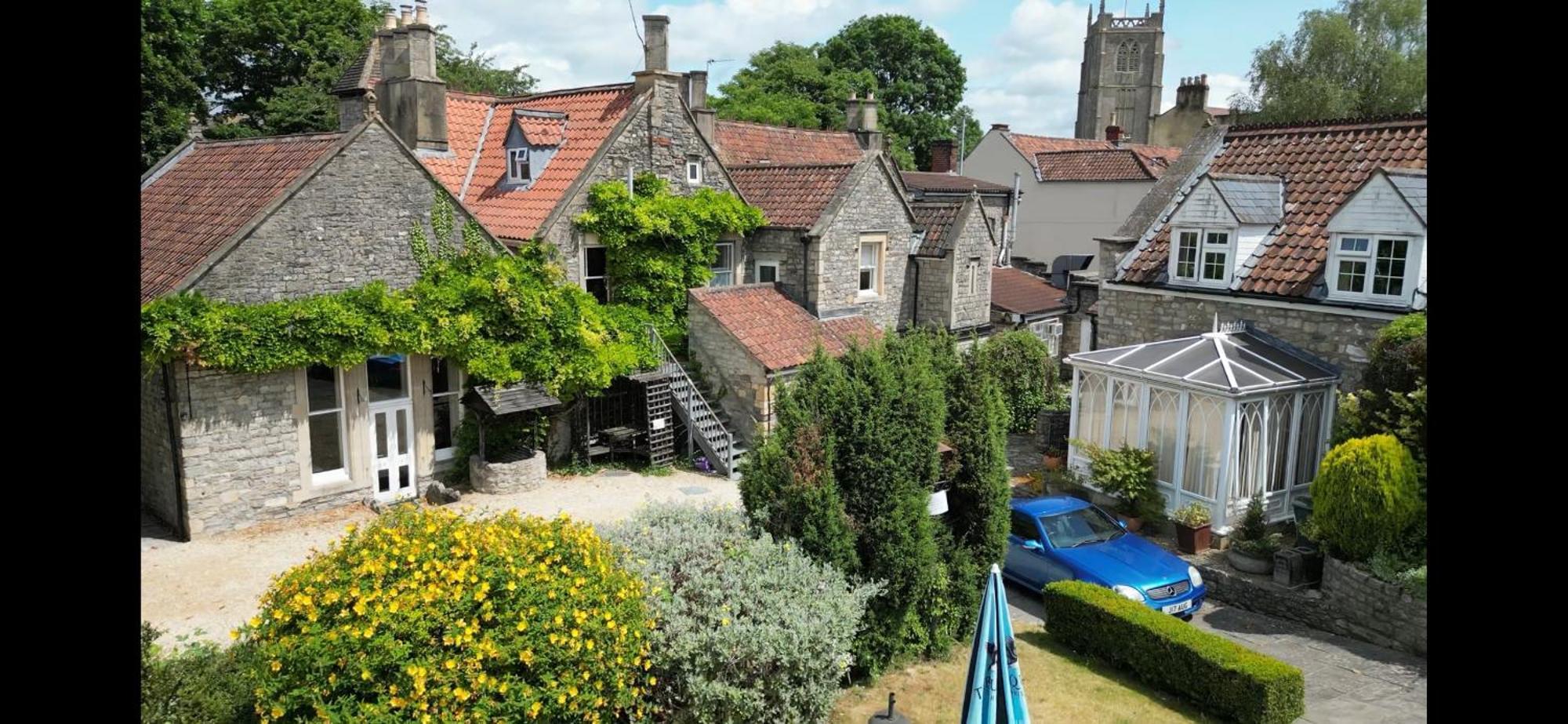 The Old Manor House Hotel Keynsham Exterior foto